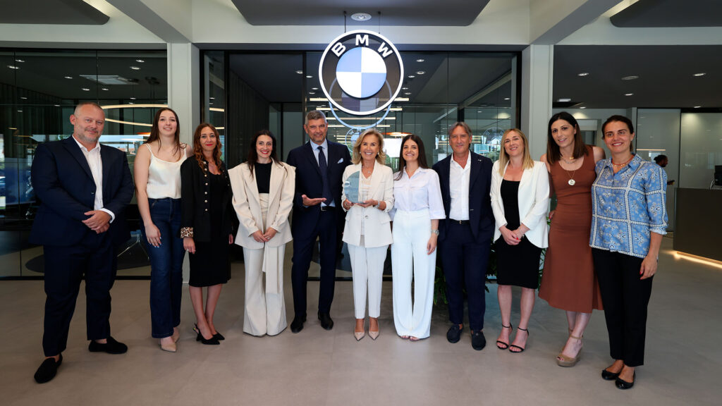 Vediamo un momento della premiazione come BMW Financial Services TOP Experience 2025